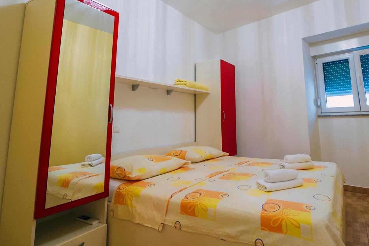 Apartments Luxur Center Baska Voda Exterior photo