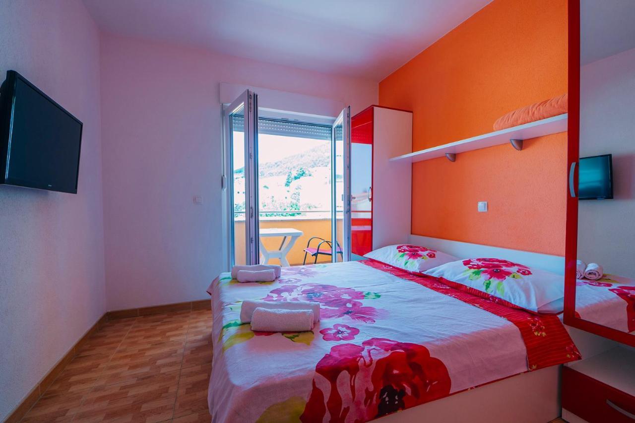 Apartments Luxur Center Baska Voda Exterior photo