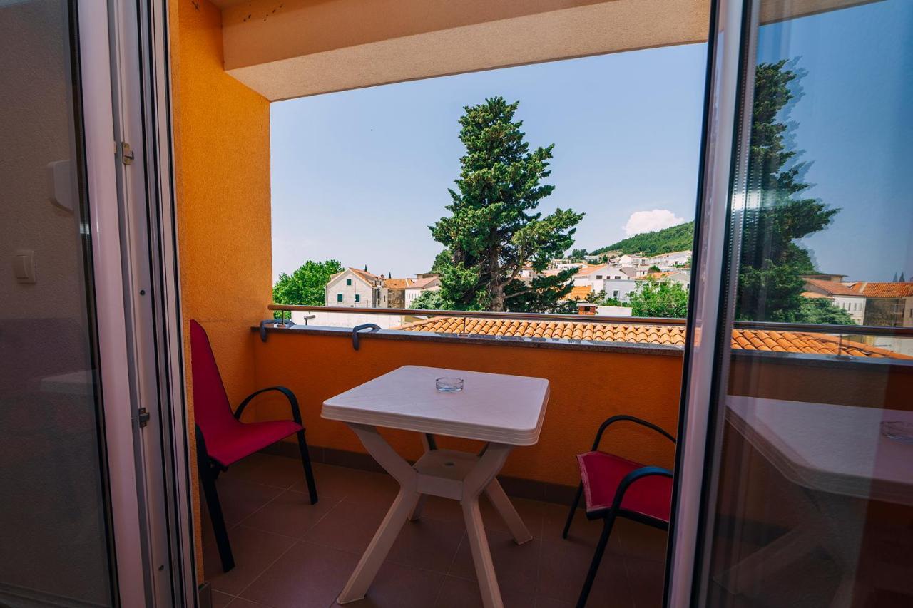Apartments Luxur Center Baska Voda Exterior photo